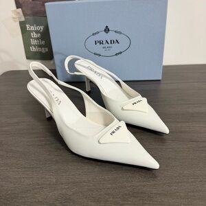 Prada heels ✨